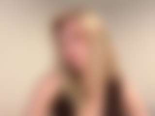 Oly's Live Sex Cam Show