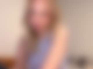 Oly's Live Sex Cam Show
