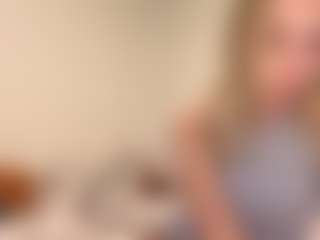 Oly's Live Sex Cam Show