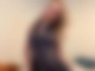 Oly's Live Sex Cam Show