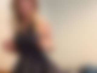 Oly's Live Sex Cam Show