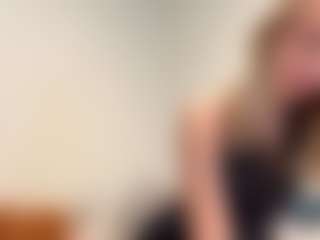 Oly's Live Sex Cam Show
