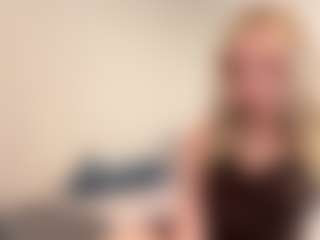 Oly's Live Sex Cam Show