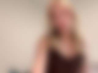 Oly's Live Sex Cam Show