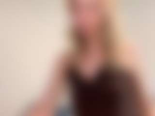 Oly's Live Sex Cam Show