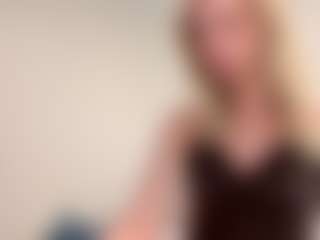 Oly's Live Sex Cam Show
