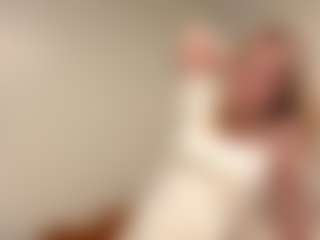 Live cam show with Oly - Small Tits on xxxlivecams.org