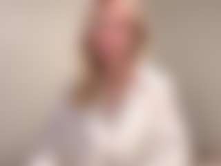 Oly's Live Sex Cam Show