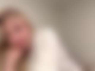 Oly's Live Sex Cam Show
