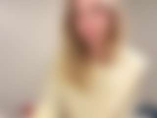 Oly's Live Sex Cam Show