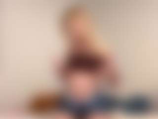 Oly's Live Sex Cam Show