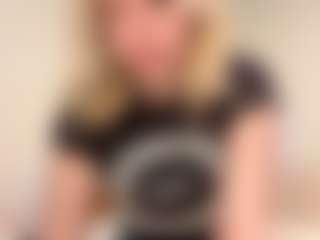 Oly's Live Sex Cam Show