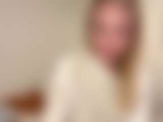 Oly's Live Sex Cam Show