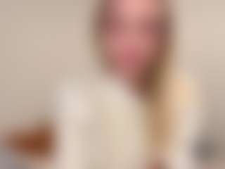 Oly's Live Sex Cam Show