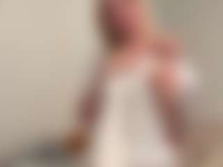 Oly's Live Sex Cam Show
