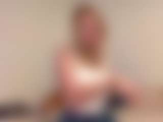 Live cam show with Oly - Role Play on Camsoda