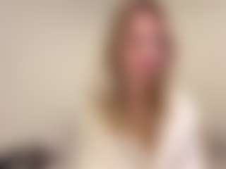 Live cam show with Oly - Blonde Hair Small Tits on Camsoda