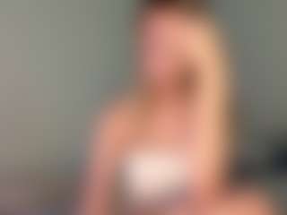 Oly's Live Sex Cam Show