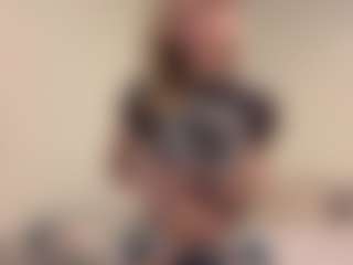 Live cam show with Oly - Blonde Hair Small Tits on Fling VIP Chat