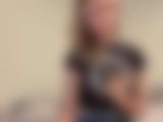 Oly's Live Sex Cam Show