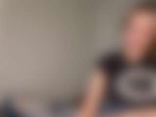 Live cam show with Oly - Green Eyes on Camsoda