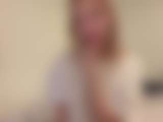 Live-Cam-Show mit Oly - Domination auf Camsoda