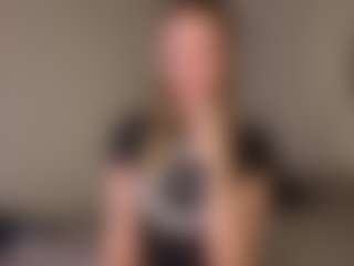 Live cam show with Oly - White on Camsoda | georgia