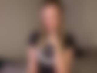 Oly's Live Sex Cam Show