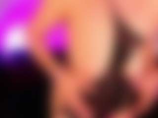 SiennaShinee's Live Sex Cam Show