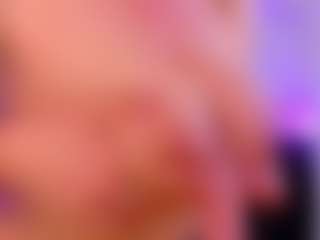 SiennaShinee's Live Sex Cam Show
