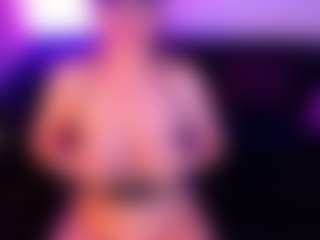 Live cam show with SiennaShinee - White on Streamer API | united states