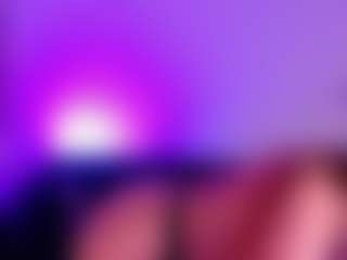Live cam show with SiennaShinee - Blonde Hair on Hubzter Live