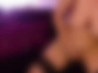 Live cam show with SiennaShinee - Mature MILF on liverealitysex.com