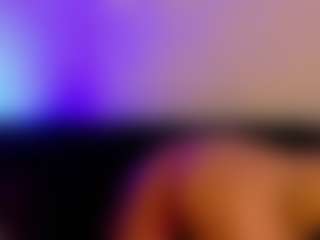 Live cam show with SiennaShinee - Squirt Mature on Chatstar