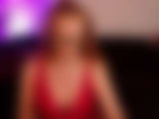 Live cam show with SiennaShinee - Normal on Camsoda