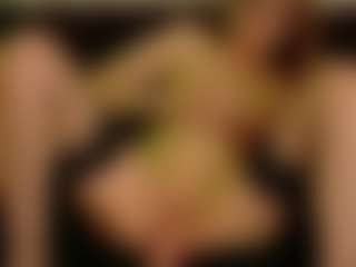 SiennaShinee's Live Sex Cam Show