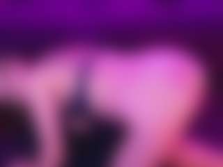 Live cam show with SiennaShinee - Spy Granny on Milf Play