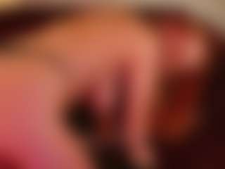 Live cam show with SiennaShinee - Granny on infinitiblacc.com