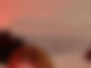 Live cam show with SiennaShinee - Dildo Or Vibrator Granny on Dolls Live