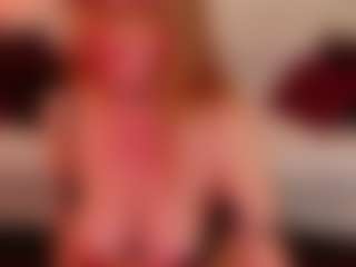 Live cam show with SiennaShinee - Striptease Granny on Camsoda