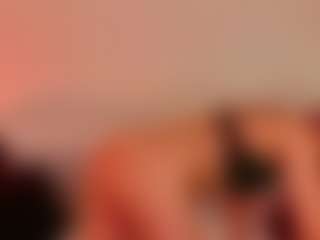 Live cam show with SiennaShinee - Granny Squirt on Camming Site