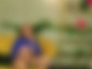 Show live cam dengan SiennaShinee - Granny Lovense di Camsoda