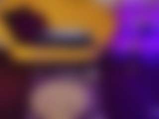 Live cam show with SiennaShinee - Dildo Or Vibrator Granny on SinfulBabes