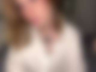 Live cam show with SixtaFee - Bikini on galaxygirlnitro.com