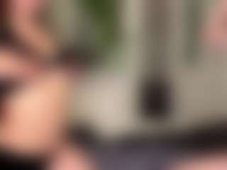 Live cam show with SixtaFee - Spank on hrnylive.com