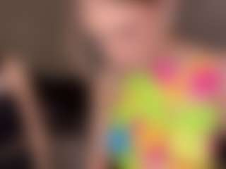 Live cam show with SixtaFee - Skinny Teen (18+) on Camsoda