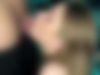SixtaFee's Live Sex Cam Show
