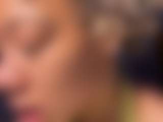 Starlight828's Live Sex Cam Show