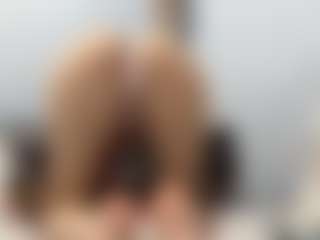 SuzetteDillon's Live Sex Cam Show