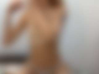 SuzetteDillon's Live Sex Cam Show